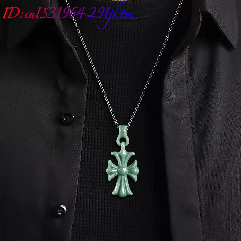 Collier pendentif croix en jad - Vintage Necklace avis et prix