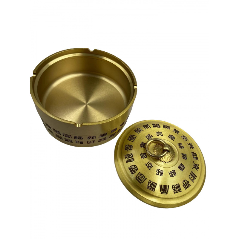 Cendrier Ornement Vintage en L - Vintage Collectible Ashtrays avis et prix