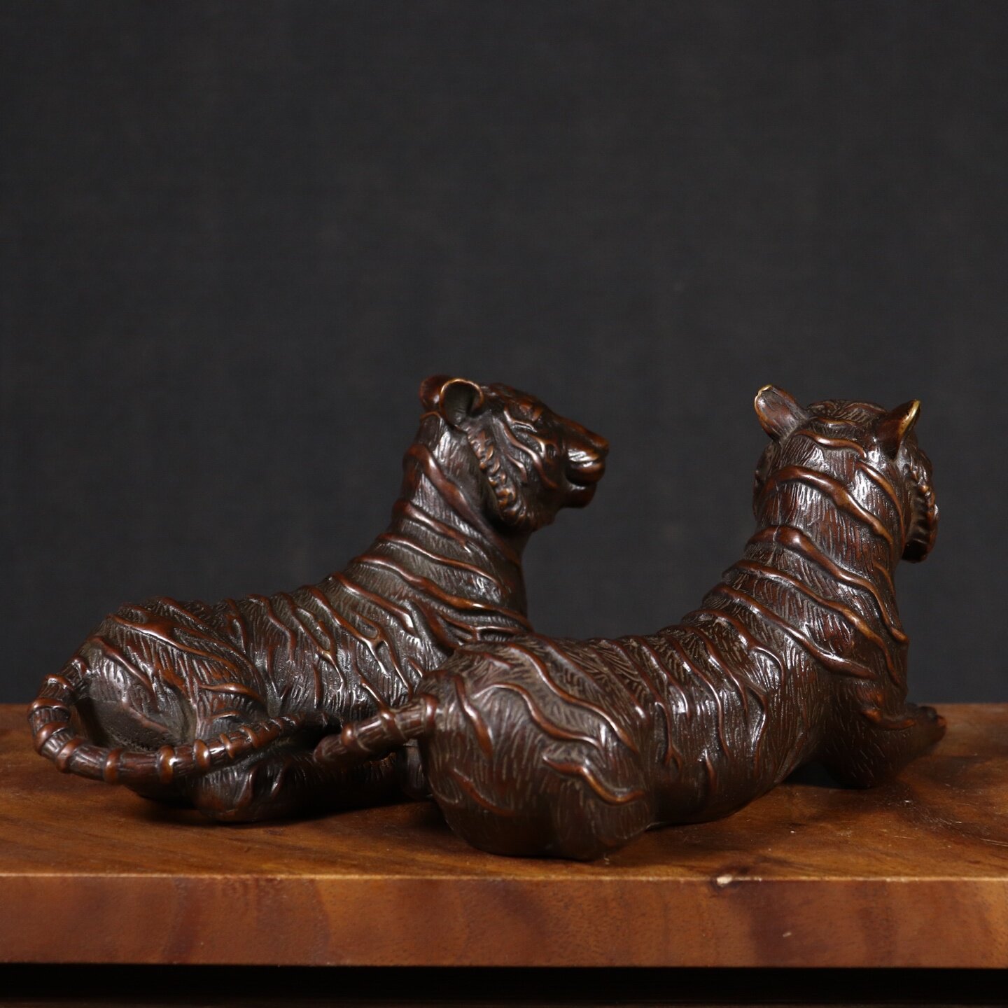 Statue de tigre en cuivre vint - Vintage Collectibles Store avis et prix