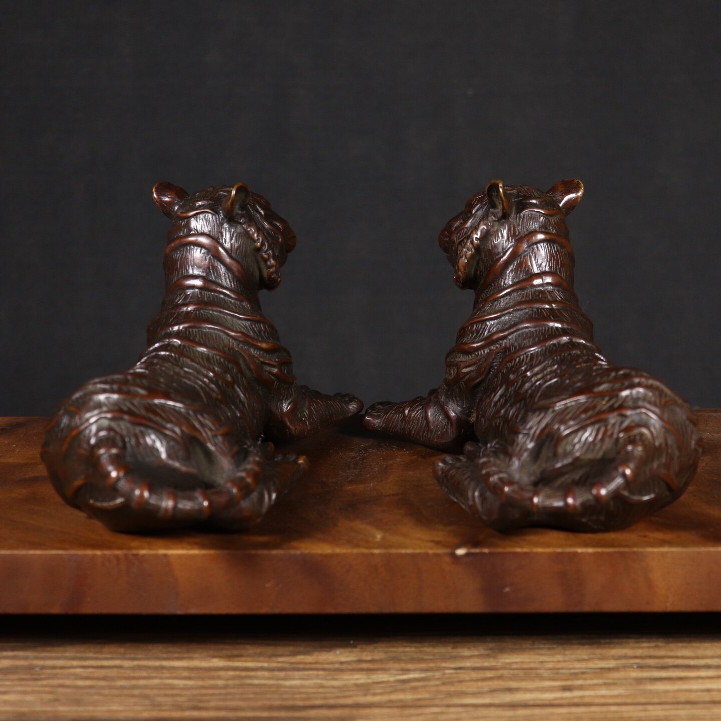 Statue de tigre en cuivre vint - Vintage Collectibles Store avis et prix